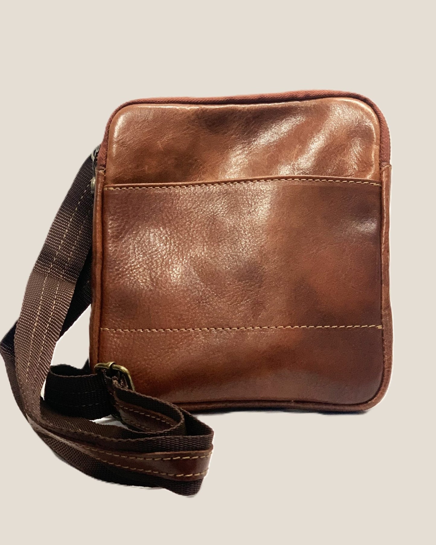 Borsello tracolla in pelle sportivo compatto da uomo Marrone Tommaso - Alidiluna