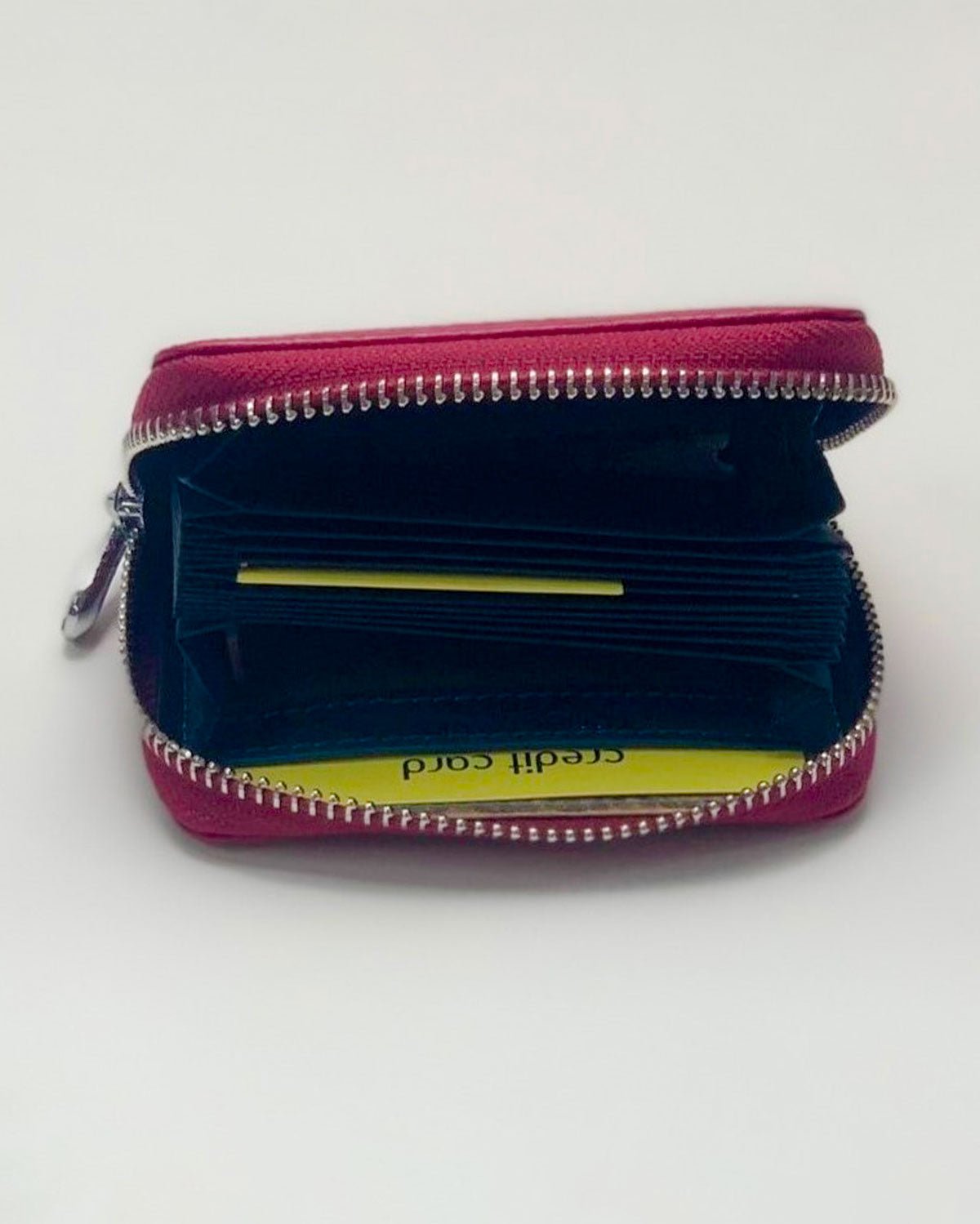 Portamonete Porta Carte donna uomo Venere in vera pelle artigianale Ciclamino - Alidiluna