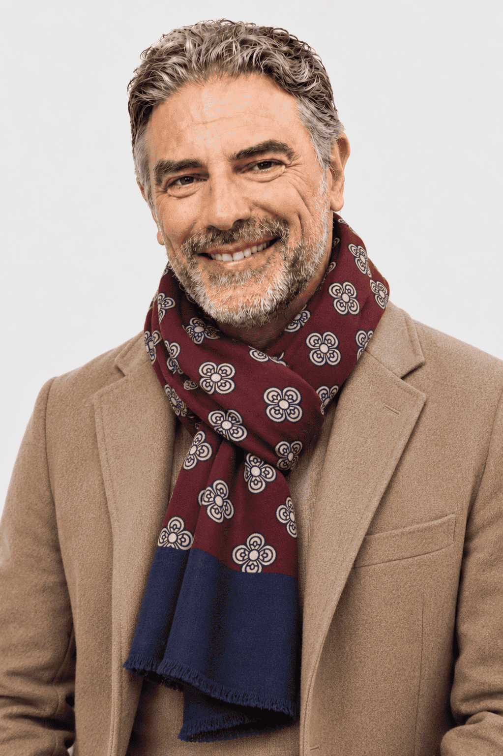 Sciarpa Foulard Pashmina Bordeaux con Motivo Floreale Bianco e Fascia Blu | Acrilico, Lana, Viscosa e Modal