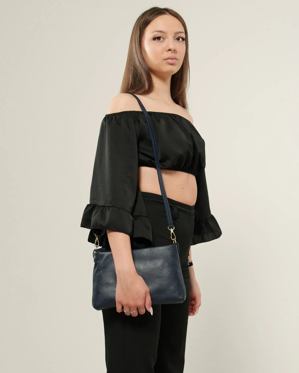 Borsa donna Alessandra in vera pelle Blu Navy con catena pochette - Alidiluna