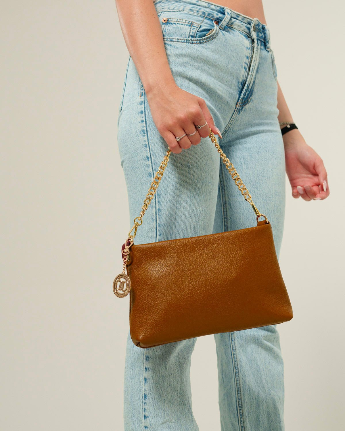 Borsa Donna Alessandra Vera Pelle Cognac Pochette - Alidiluna