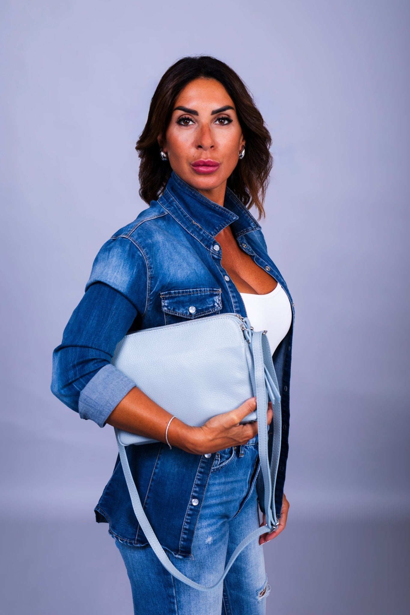 Borsa Donna Edivige Vera Pelle Celeste Doppia Zip Compatta Made in Italy - Alidiluna
