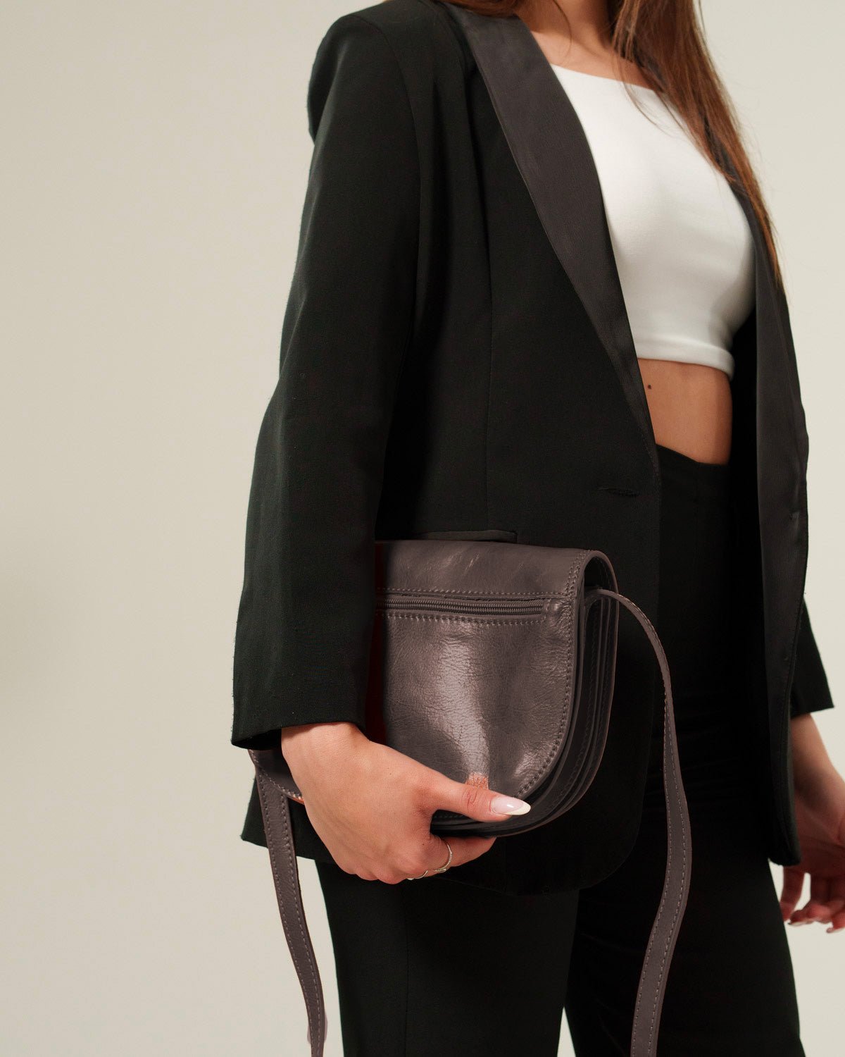 Borsa Donna Elena Vera Pelle Vacchetta Marrone Scuro Pratica ed Elegante - Alidiluna