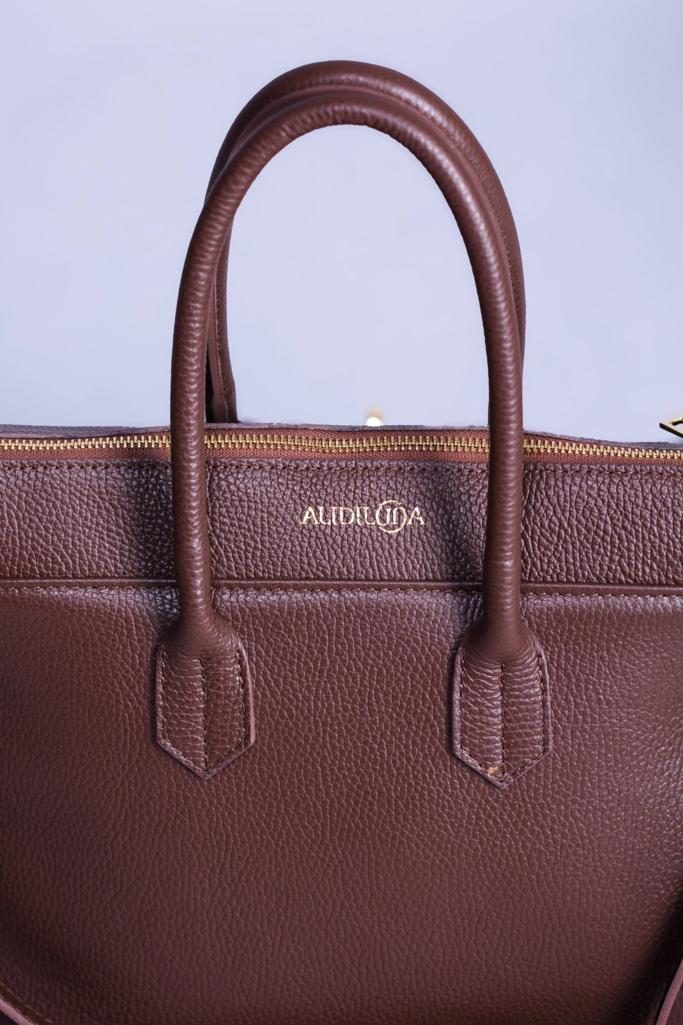 Borsa Donna LUNA in Vera Pelle Cioccolato Made in Italy – Eleganza Artigianale - Alidiluna