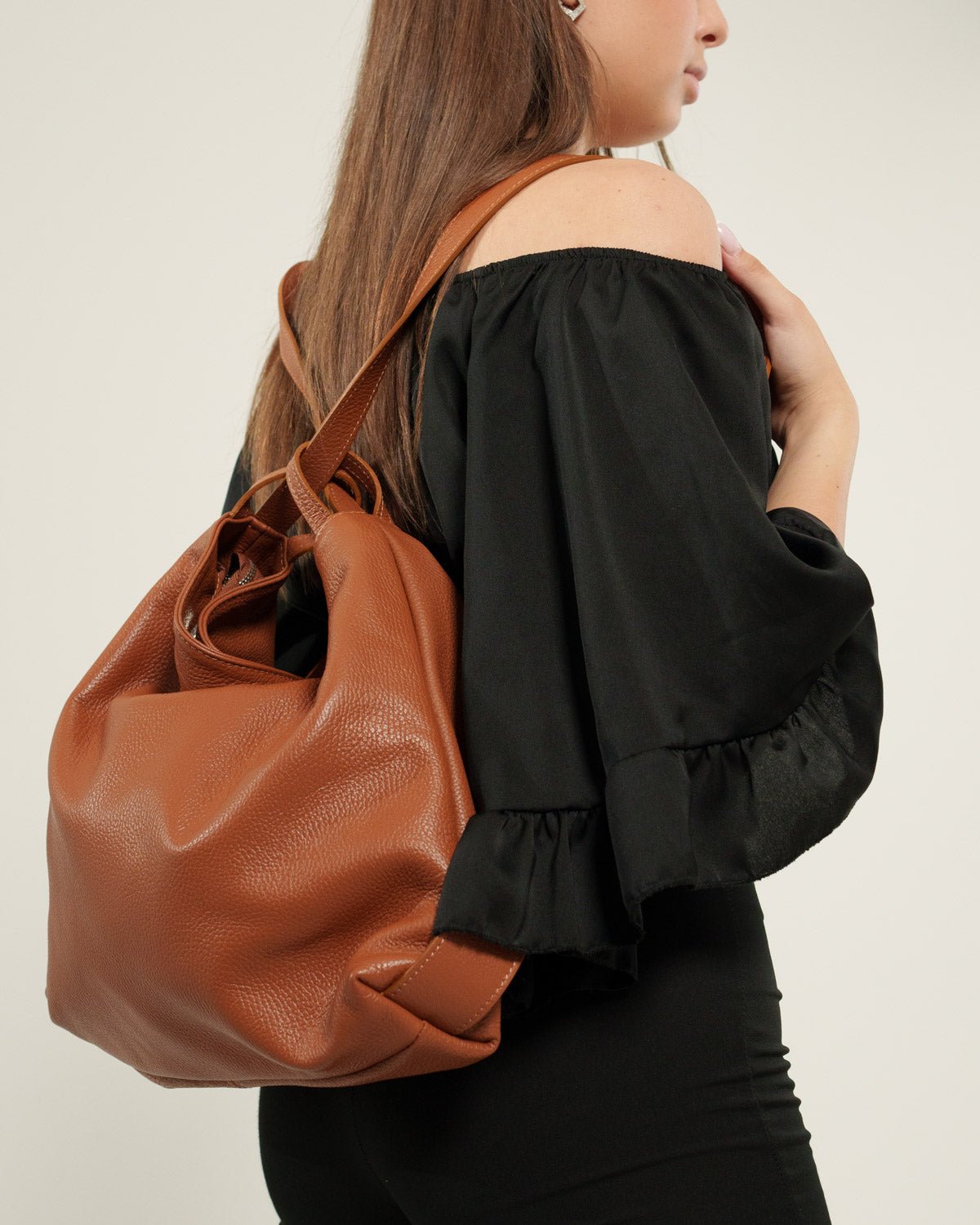Borsa Spalla Zaino Donna Francesca Vera Pelle Cognac Versatile Pratica - Alidiluna