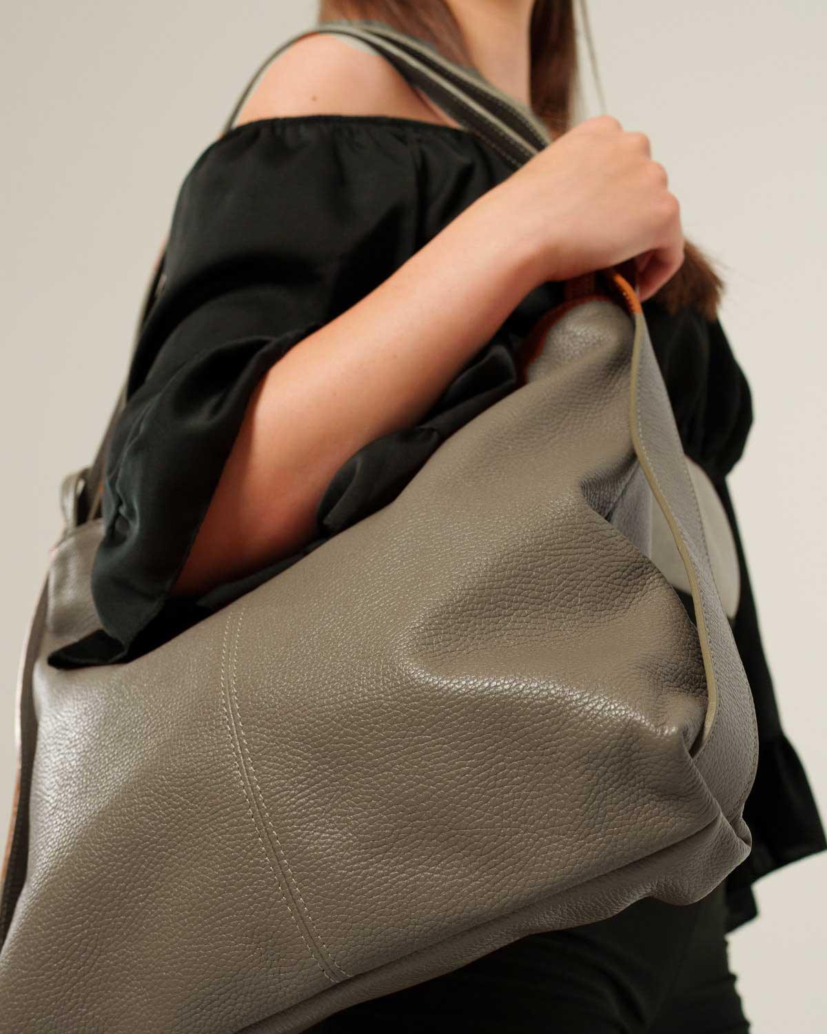 Borsa Spalla Zaino Donna Francesca Vera Pelle Fango Versatile Pratica - Alidiluna