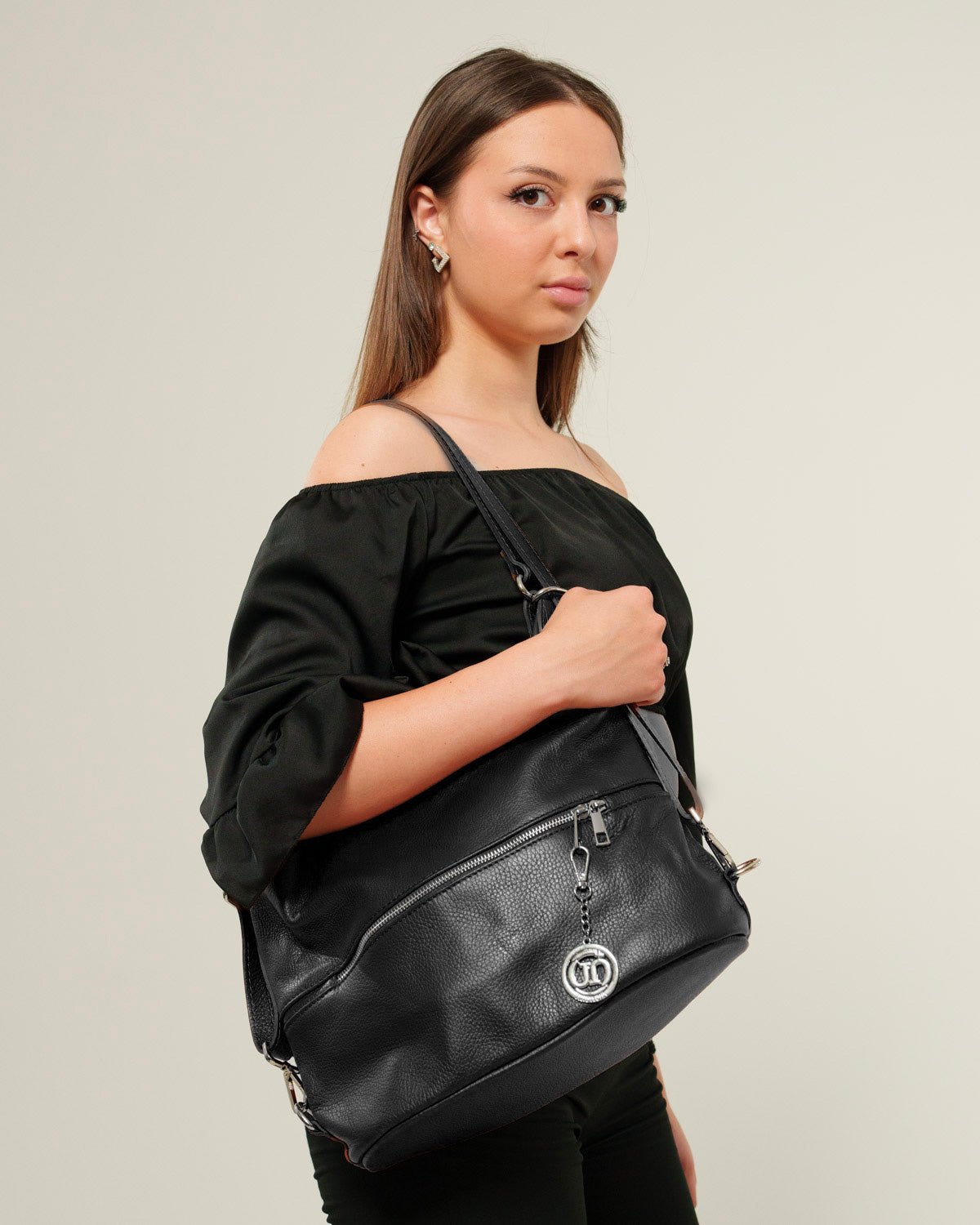 Borsa Spalla Zaino Donna Monia Vera Pelle Nero Elegante Funzionale - Alidiluna