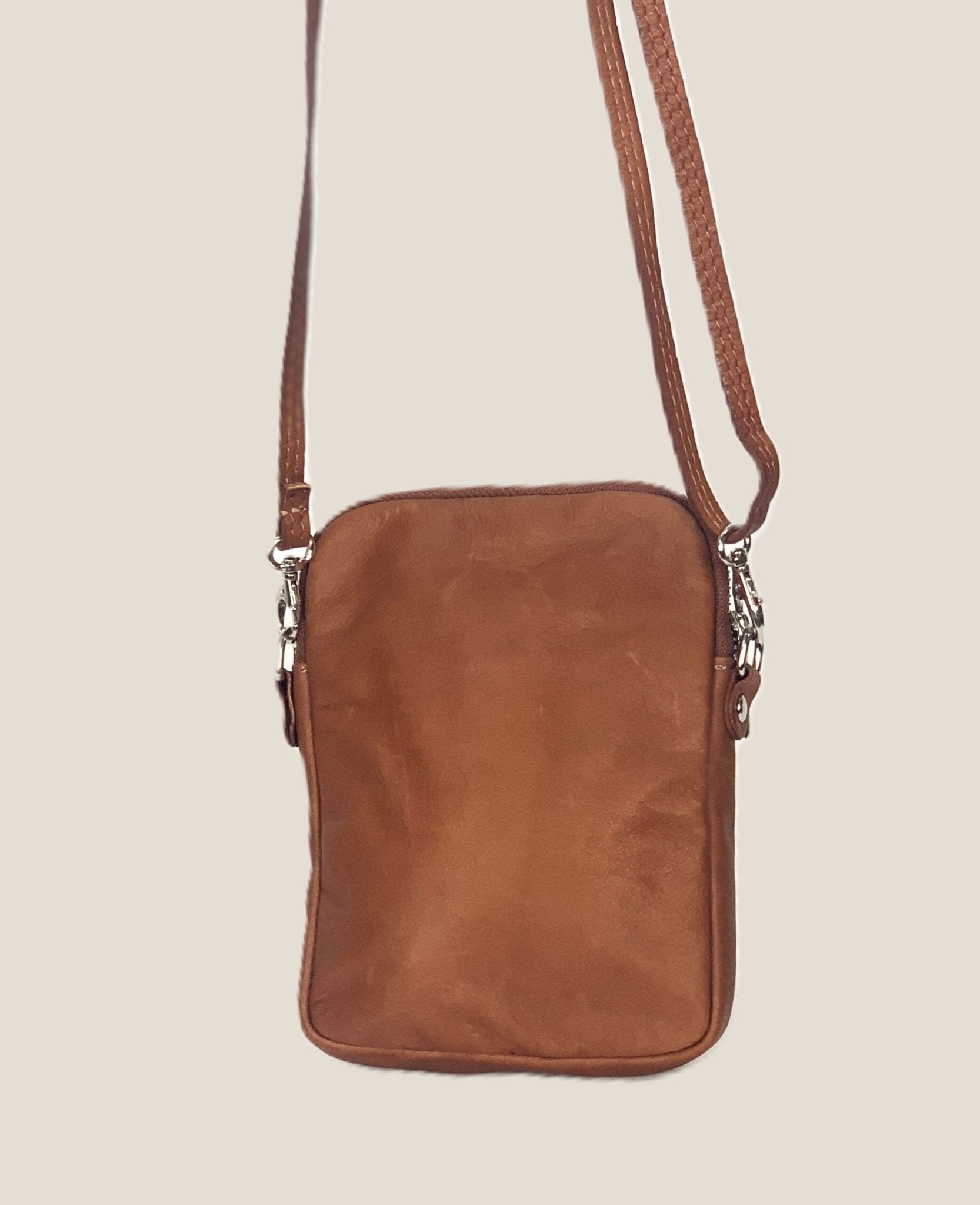 Borsellino tracolla da Uomo sportivo piccolo in Pelle Attilio Marrone - Alidiluna