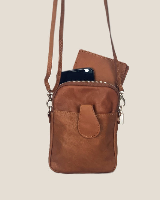 Borsellino tracolla da Uomo sportivo piccolo in Pelle Attilio Marrone - Alidiluna