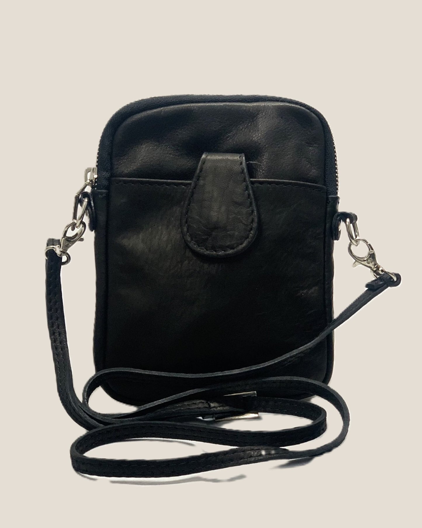 Borsellino tracolla da Uomo sportivo piccolo in Pelle Attilio Nero - Alidiluna