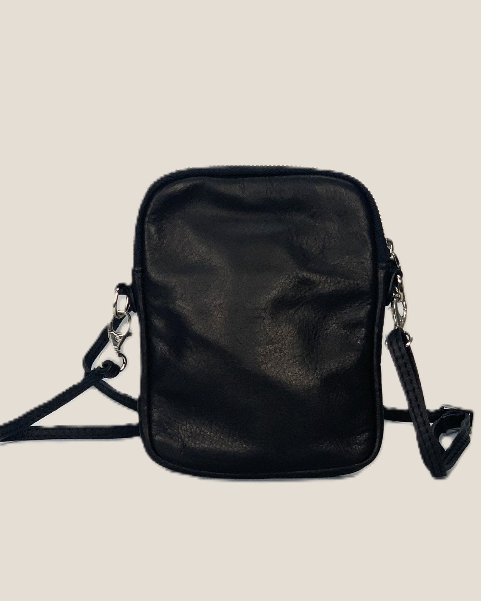 Borsellino tracolla da Uomo sportivo piccolo in Pelle Attilio Nero - Alidiluna