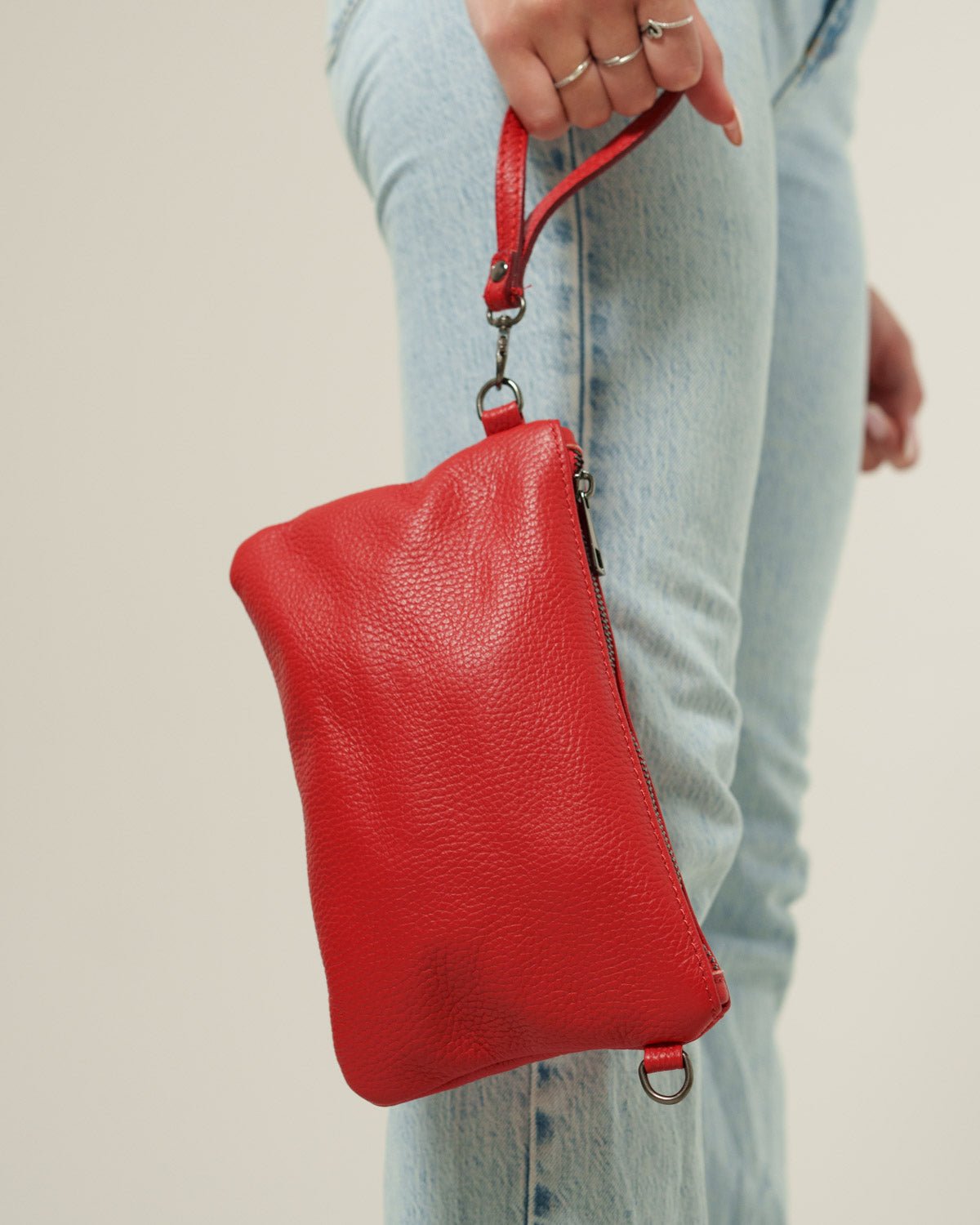 Pochette a tracolla Donna Chiara in vera pelle Rosso - Alidiluna