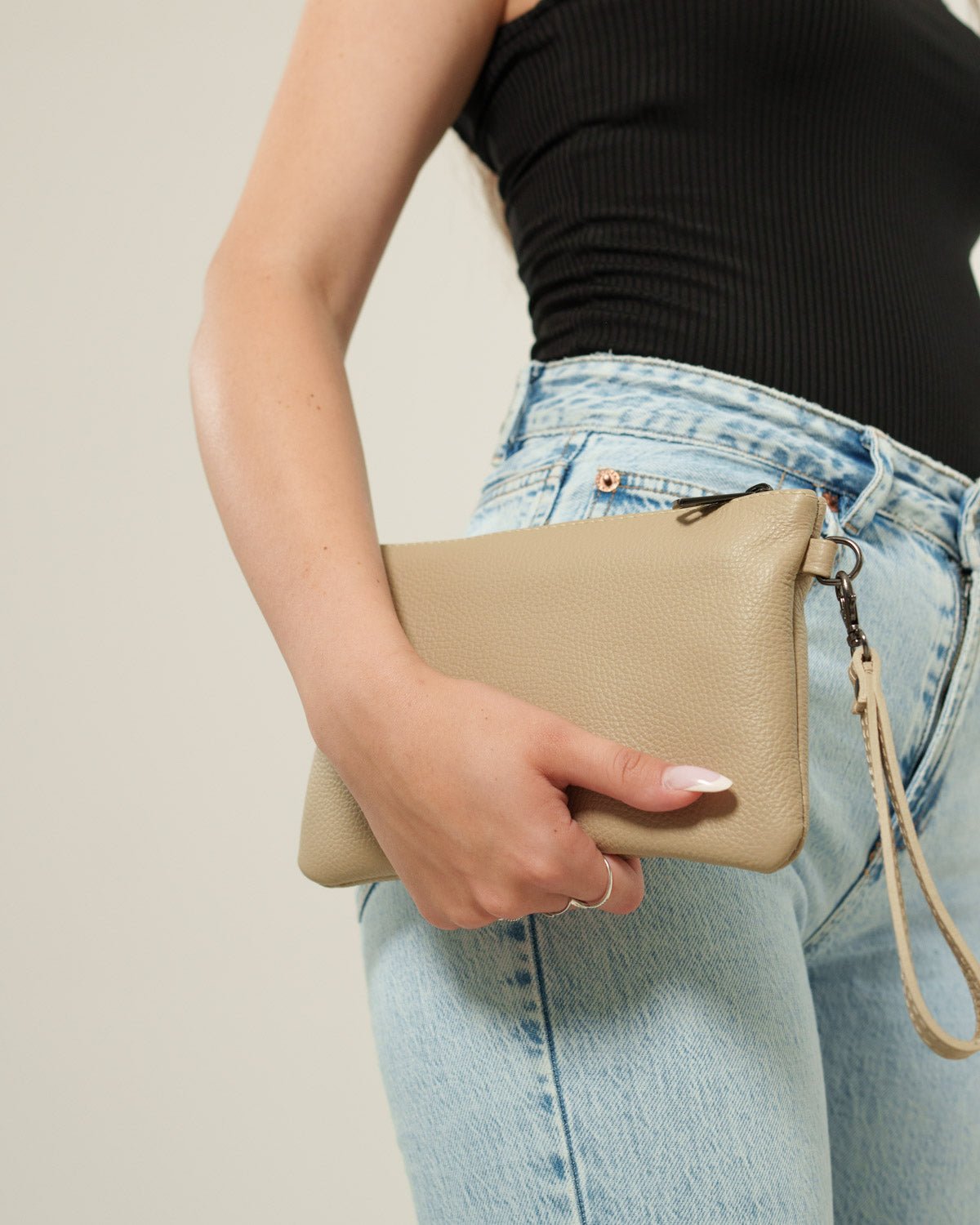 Pochette a tracolla Donna Chiara in vera pelle Taupe - Alidiluna