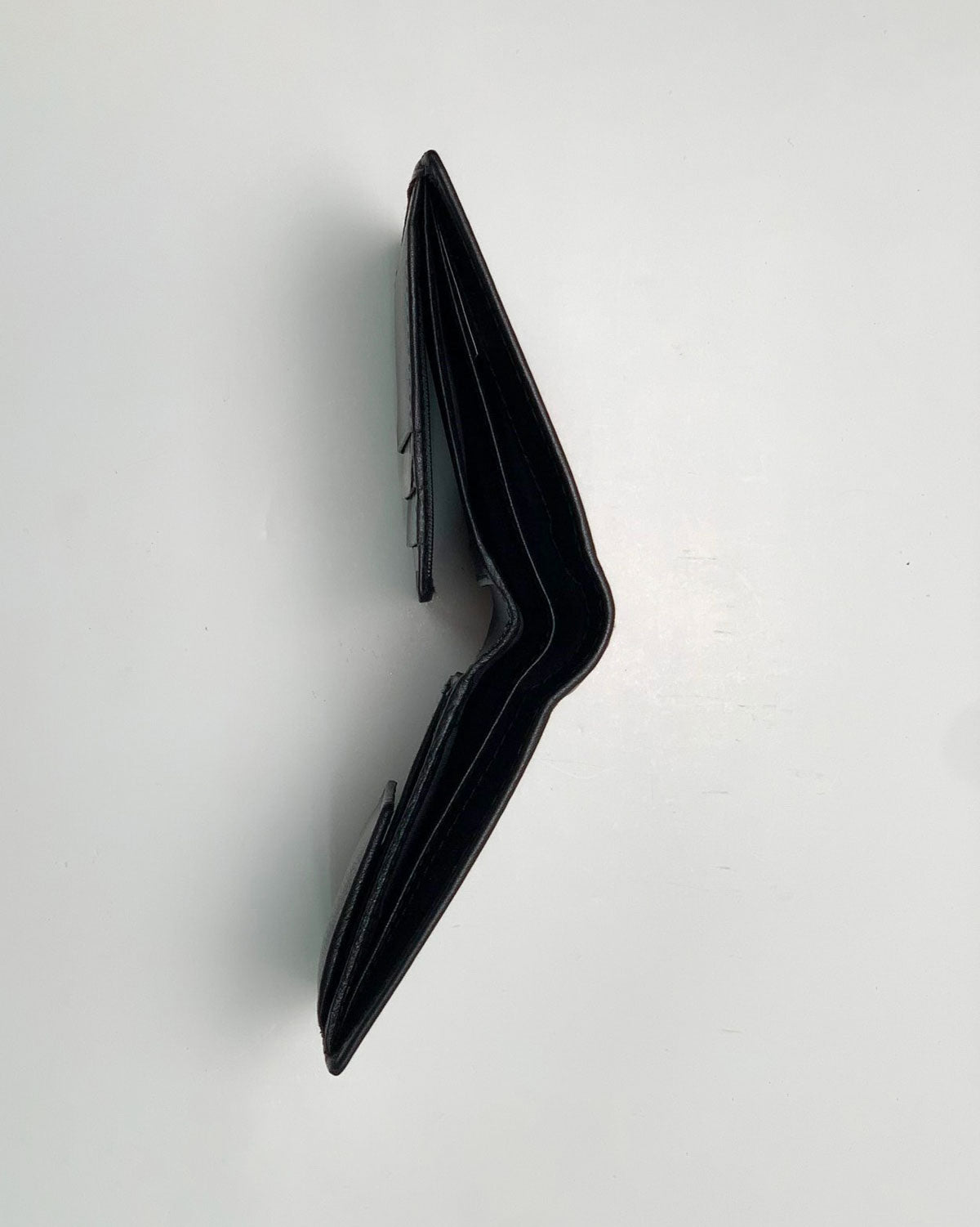 Portafoglio Portamonete Porta Carte uomo Achille in vera pelle artigianale Nero - Alidiluna