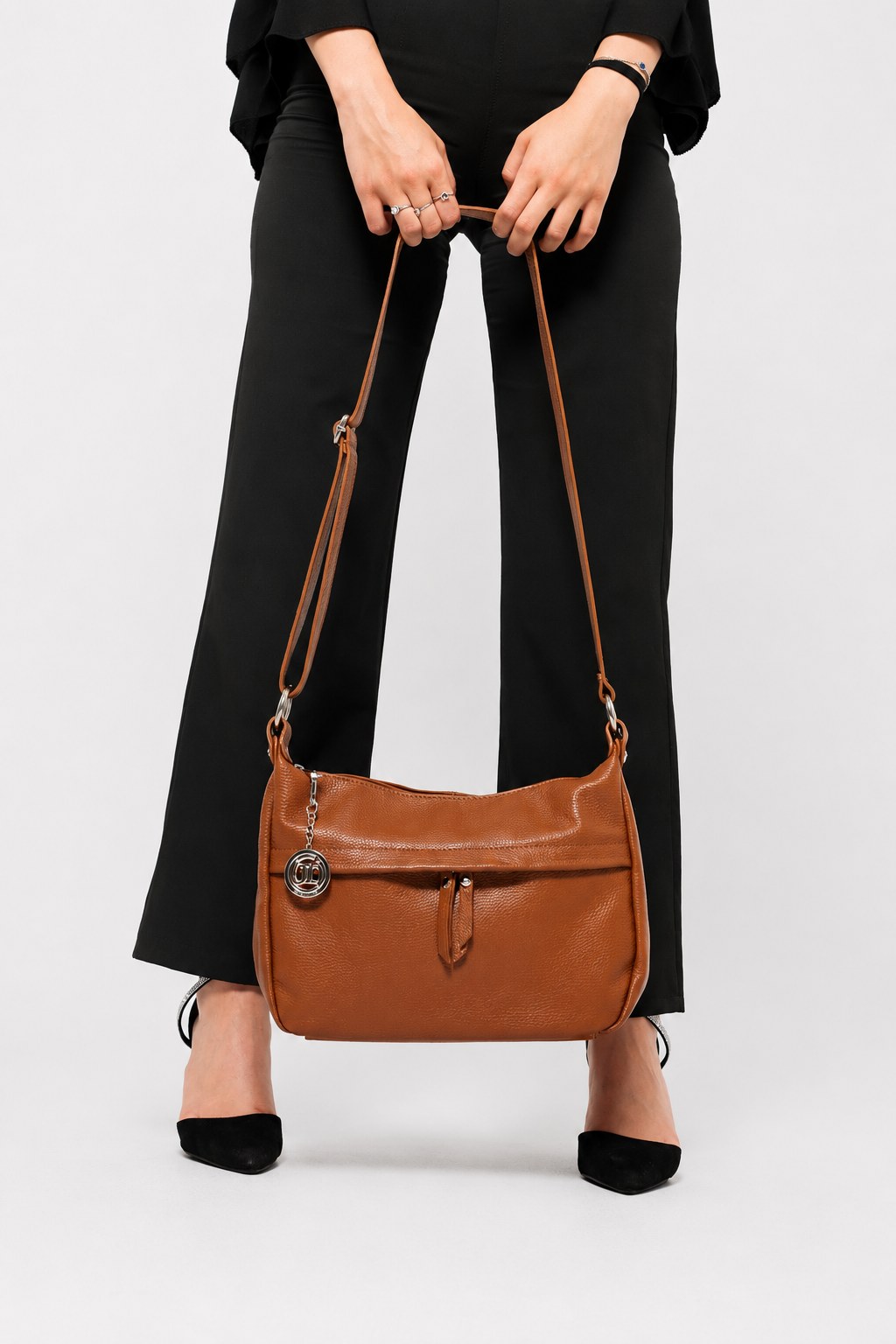 THEA — Borsa a Tracolla in Vera Pelle Cognac | Made in Italy