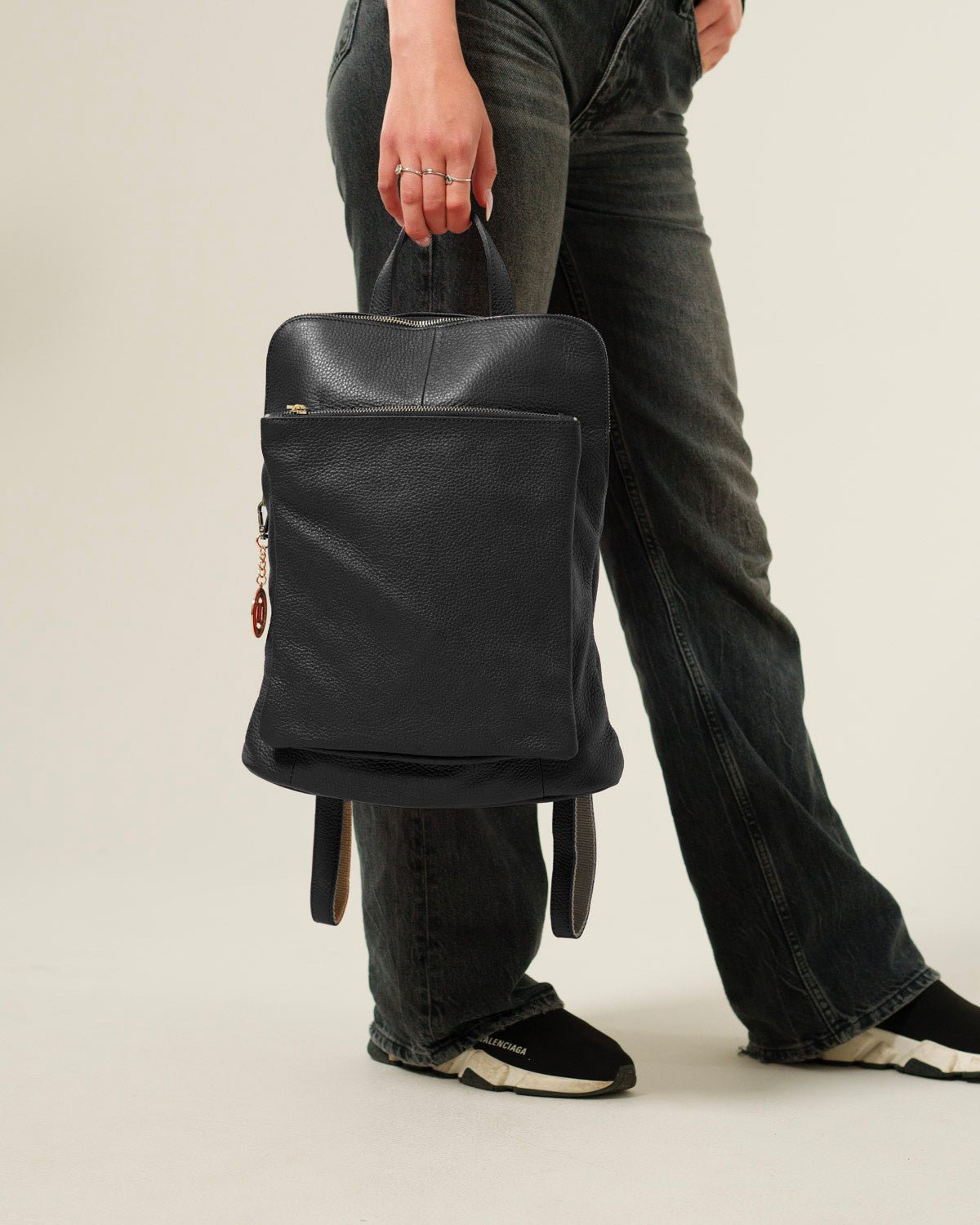 Zaino donna Cristina in vera pelle Nero tasche zip - Alidiluna