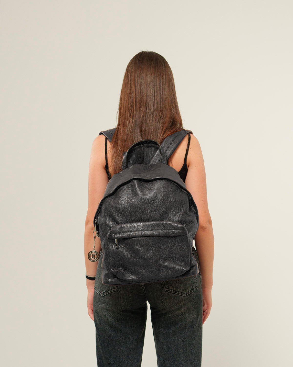 Zaino donna Federica in vera pelle Nero porta pc tasche con zip - Alidiluna